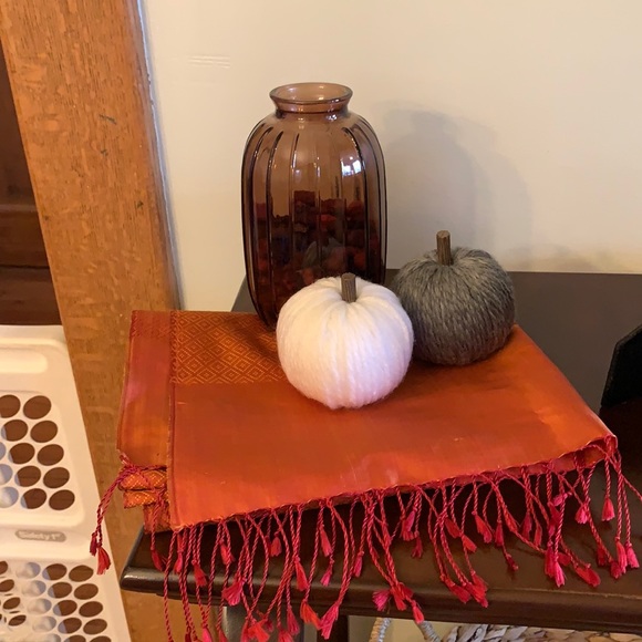 Silk Table Runner - Picture 1 of 3